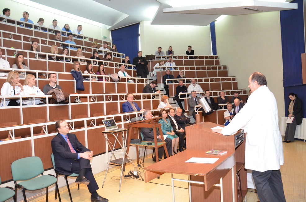 Nj.K.V. Princeza Katarina uručila donaciju Klinici za neurohirurgiju KCS