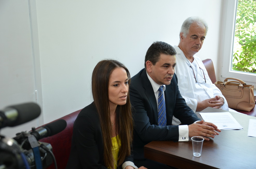 Donacija Fondacije „Dragica Nikolić“ Očnoj klinici KCS