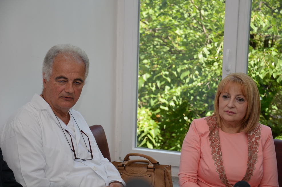 Donacija Fondacije „Dragica Nikolić“ Očnoj klinici KCS